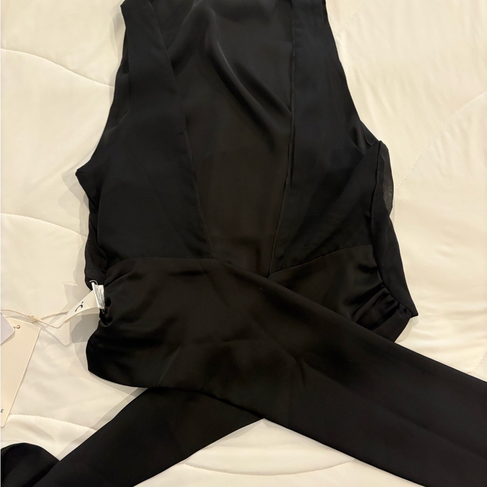 Elegant Black Sleeveless top